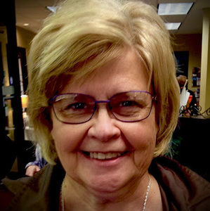Meet your Posher, Sandy